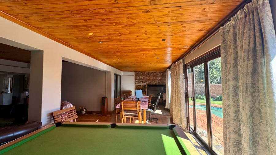 4 Bedroom Property for Sale in El Toro Park Northern Cape